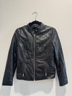 Vera Pelle Black Leather Zip-Up Jacket